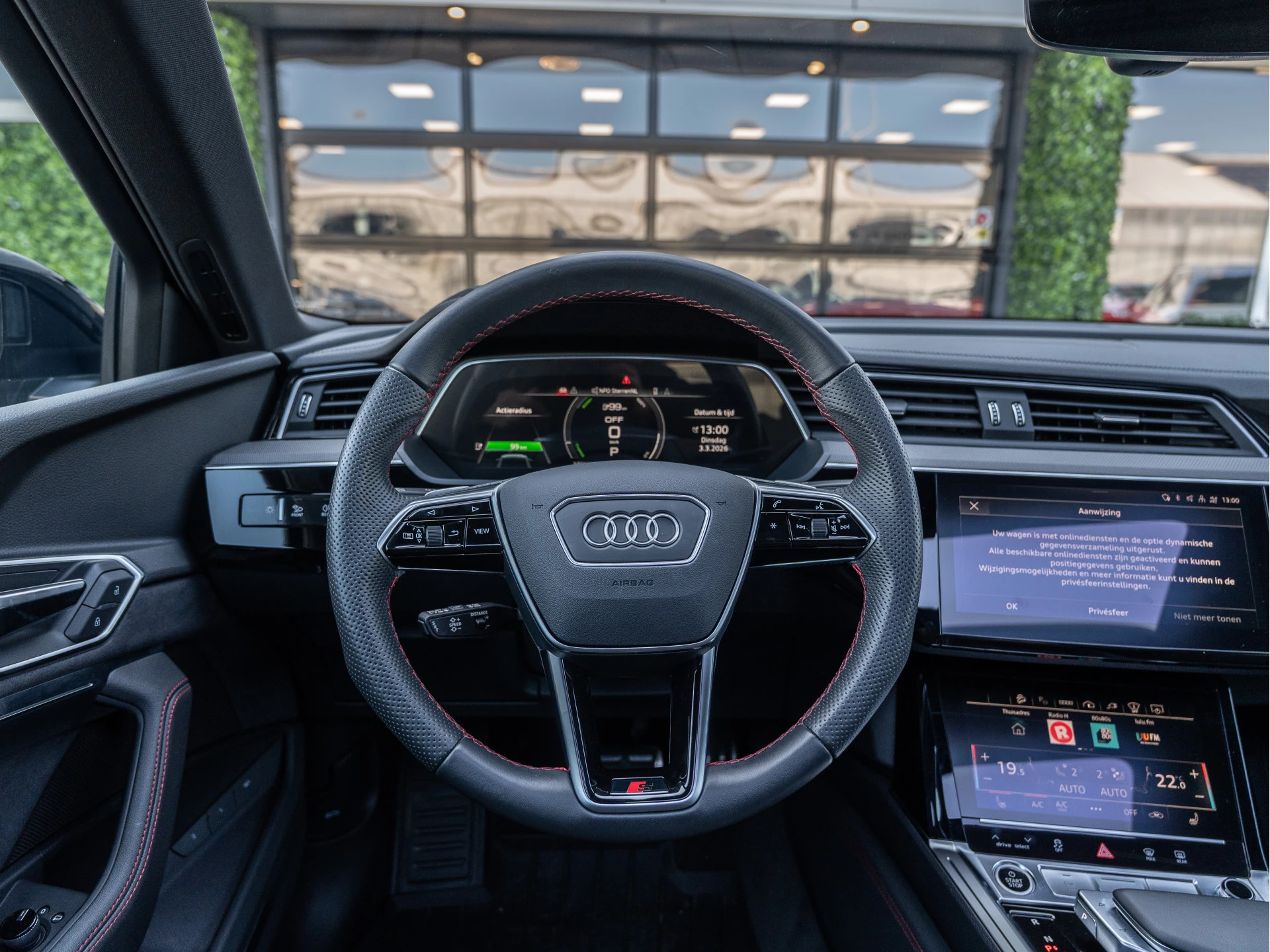 Hoofdafbeelding Audi Q8 Sportback e-tron