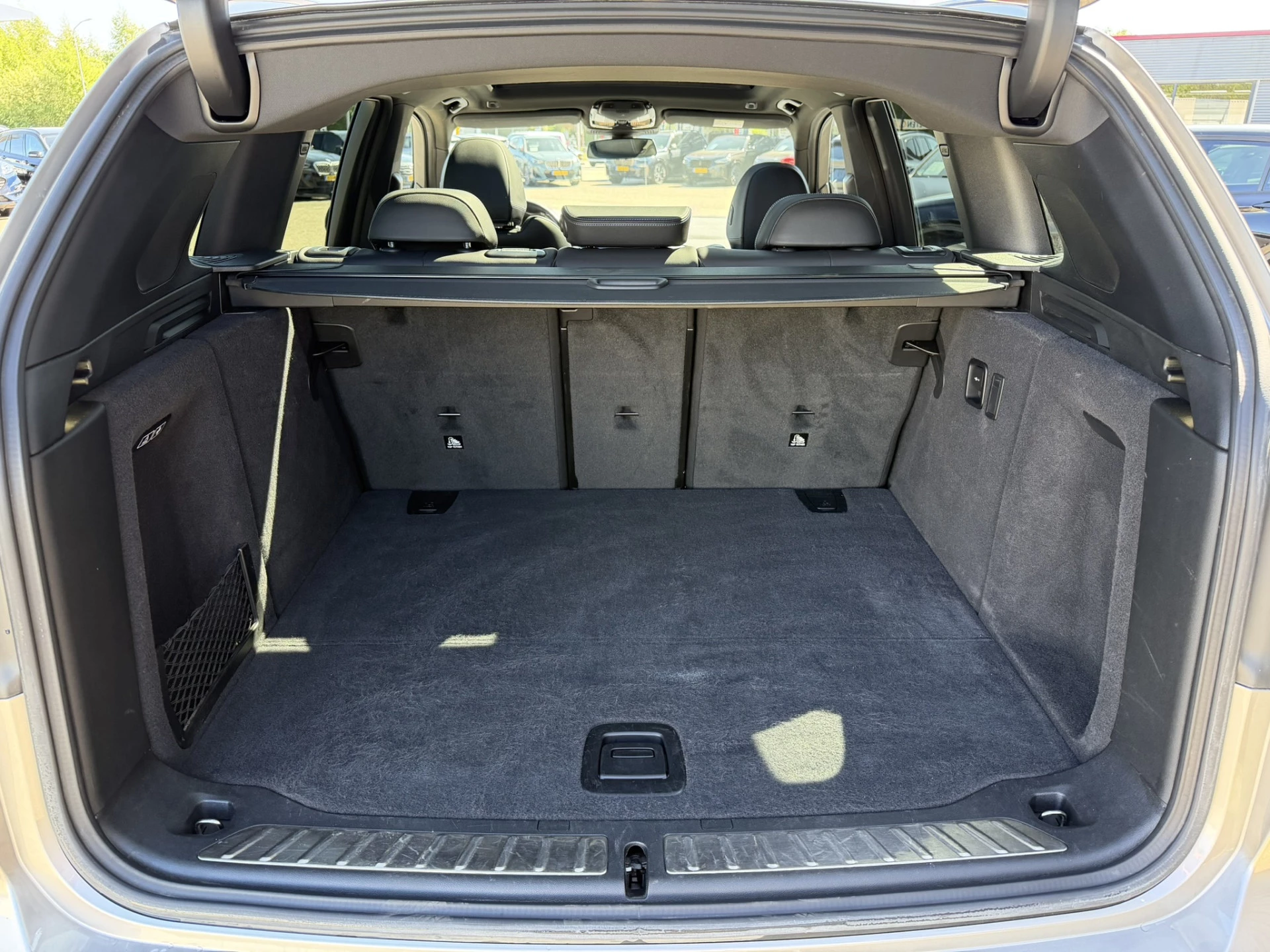 Hoofdafbeelding BMW iX3