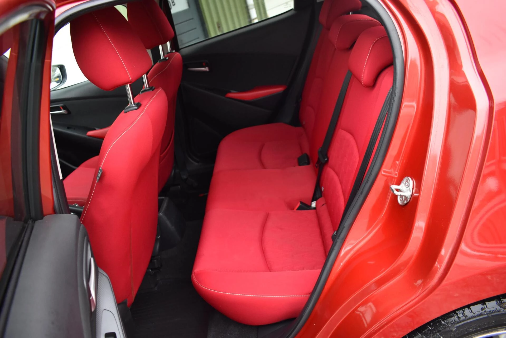 Hoofdafbeelding Mazda 2