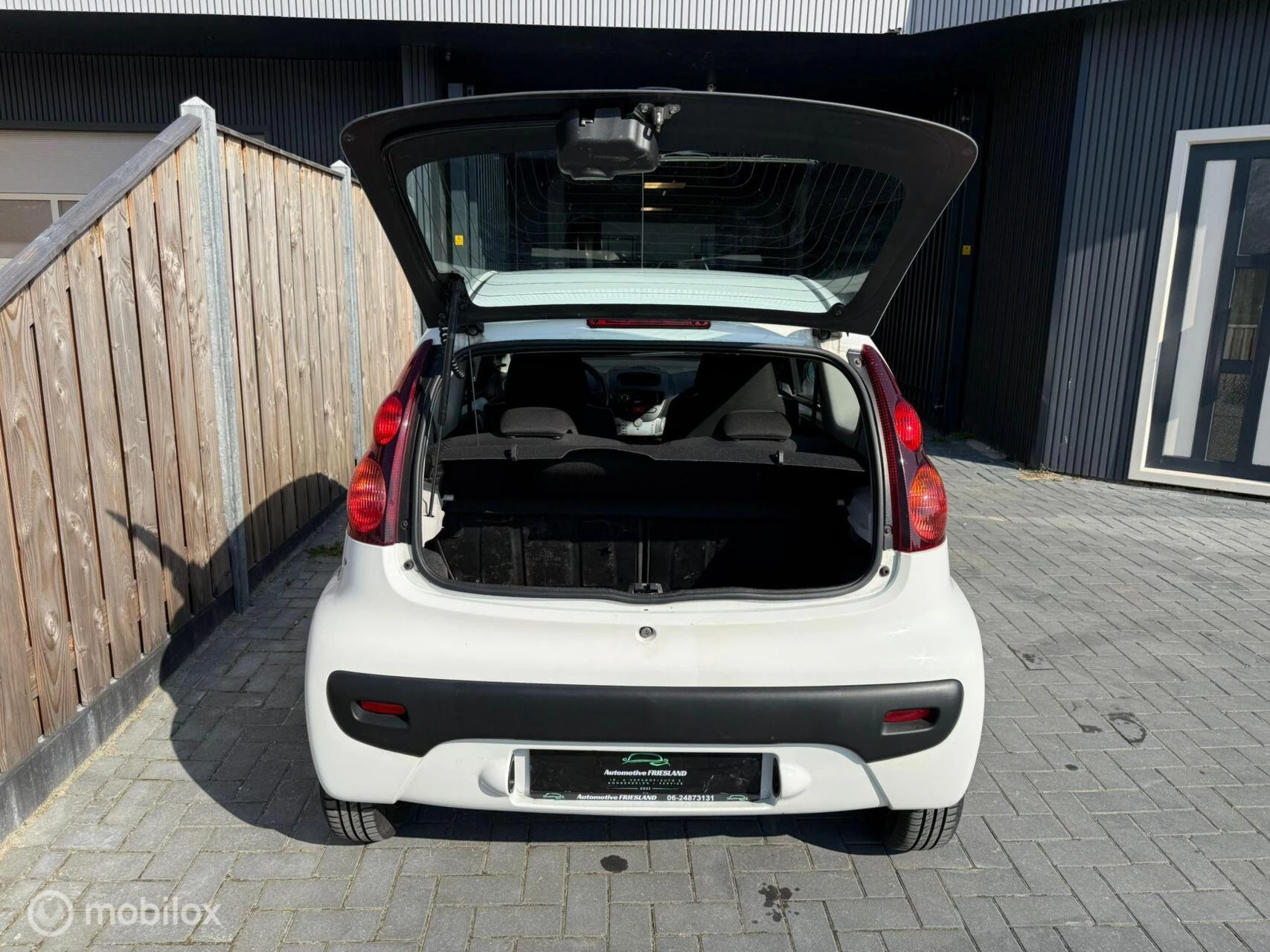 Hoofdafbeelding Peugeot 107