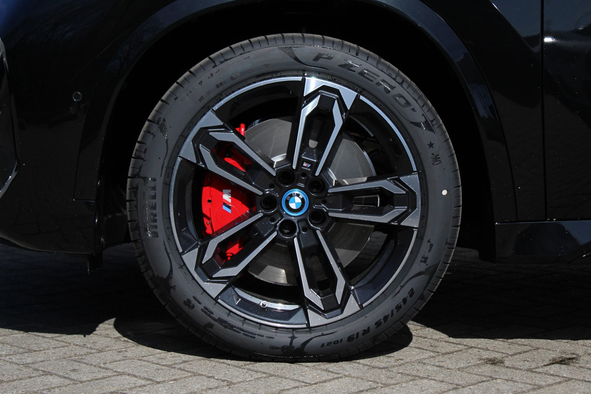 Hoofdafbeelding BMW iX1