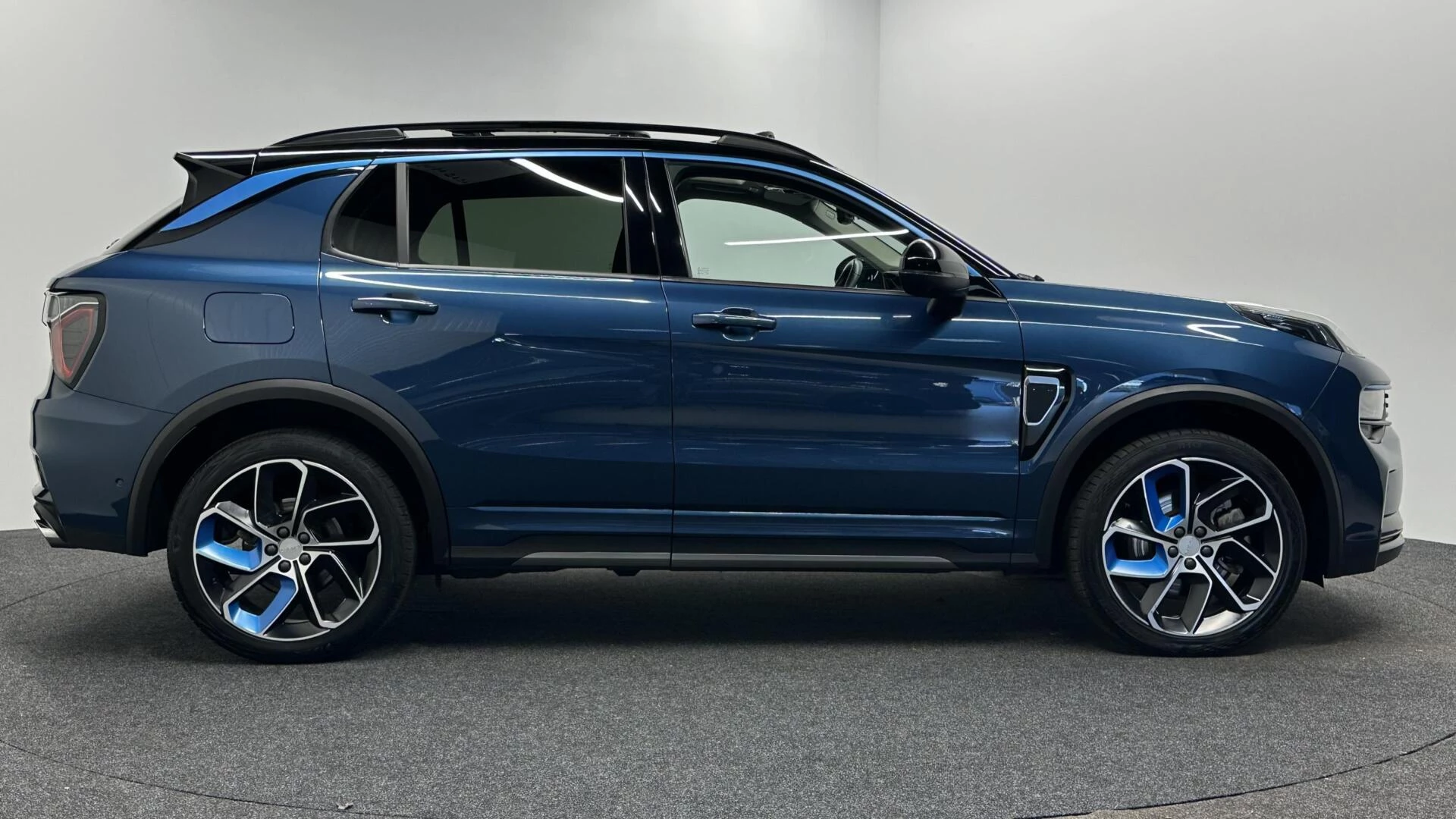 Hoofdafbeelding Lynk & Co 01