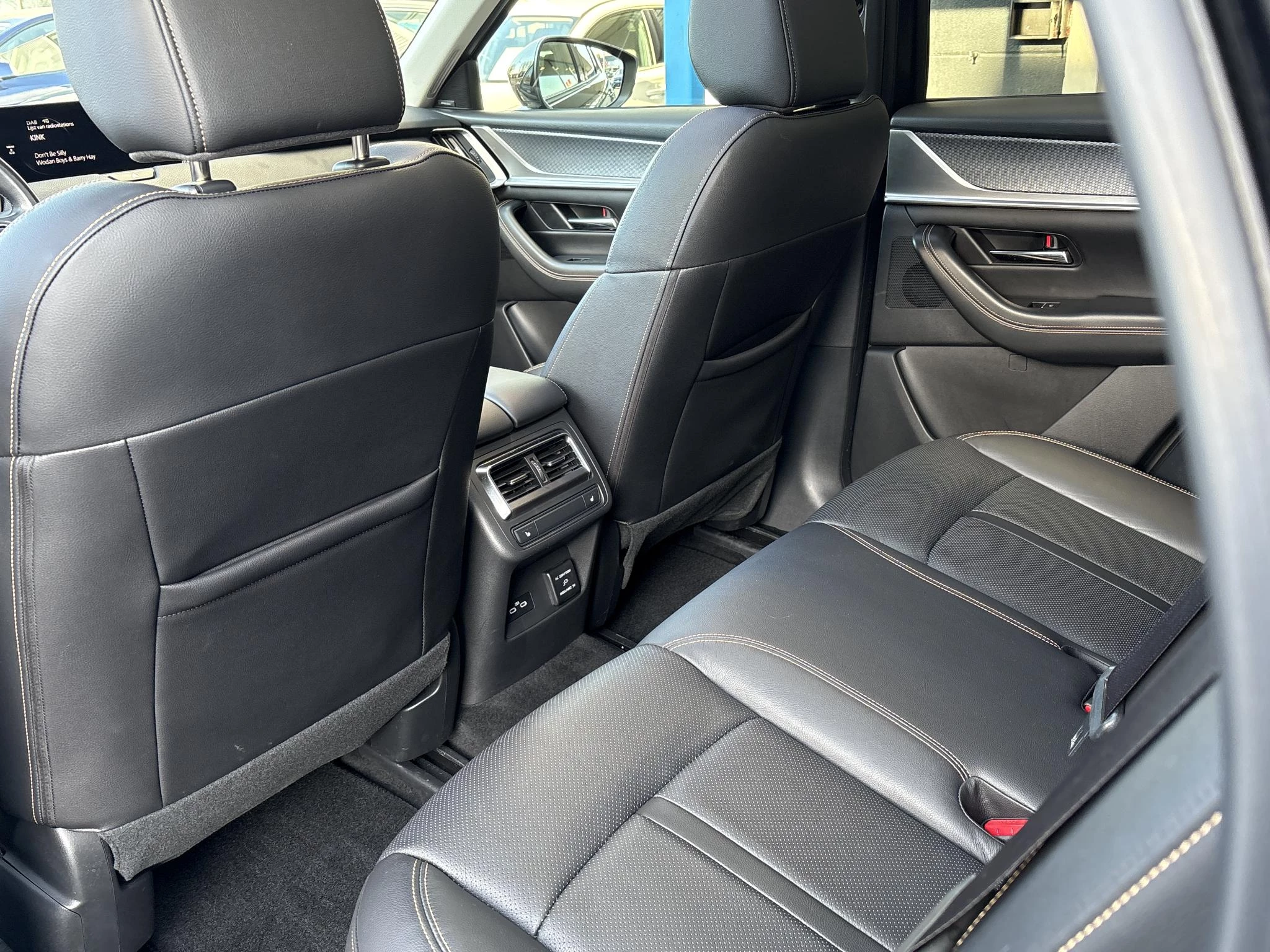 Hoofdafbeelding Mazda CX-60