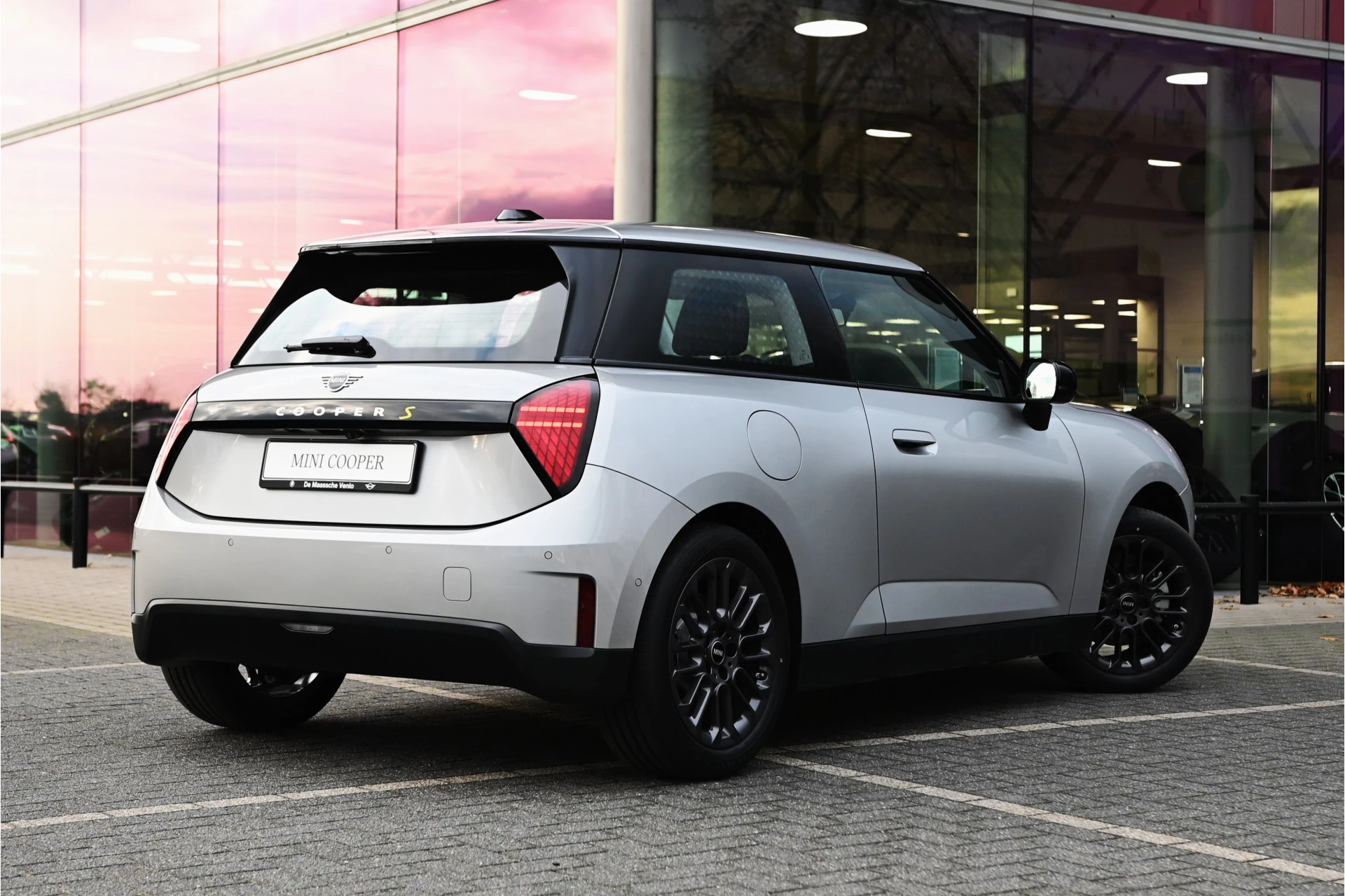 Hoofdafbeelding MINI Electric