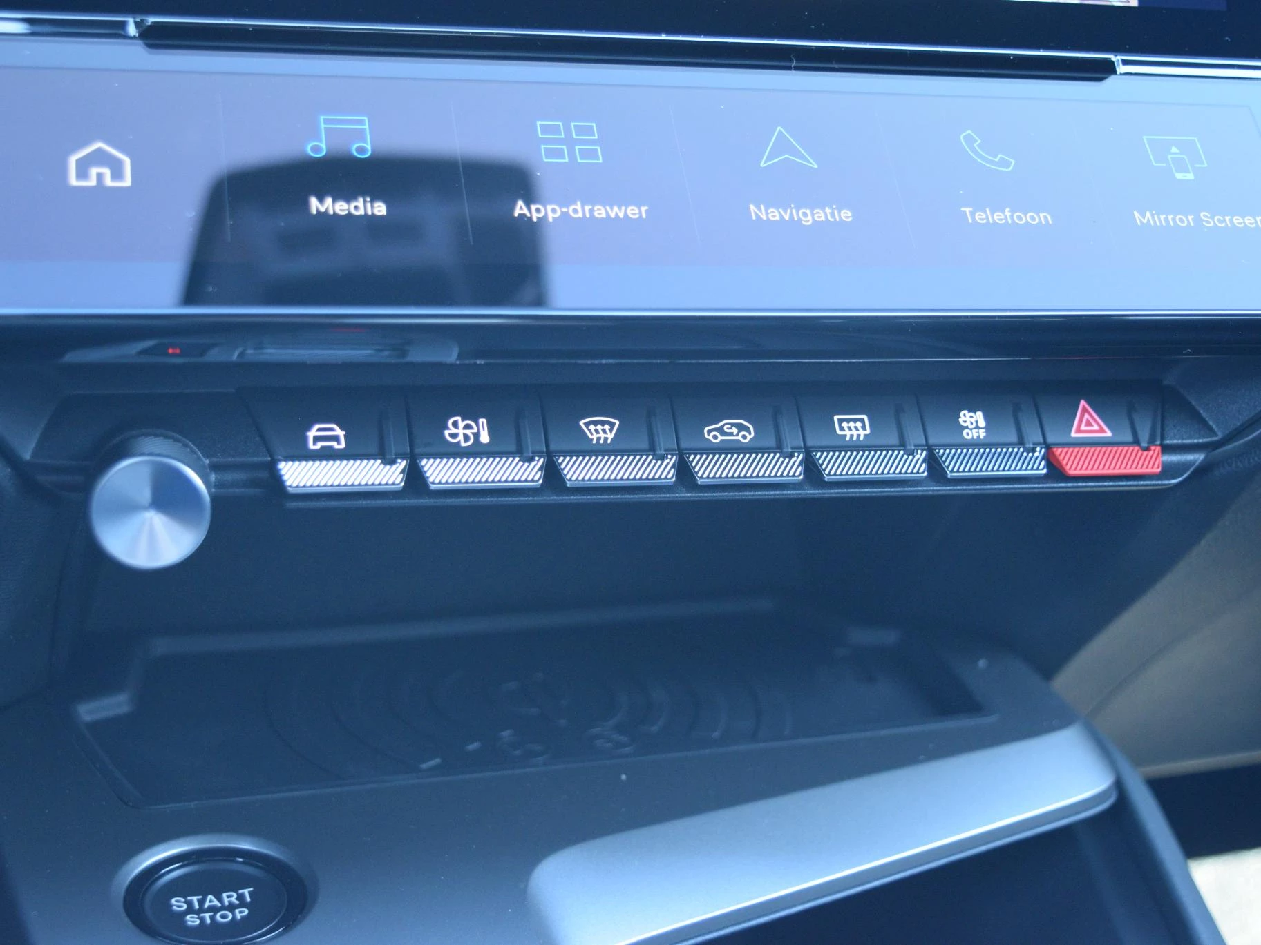 Hoofdafbeelding Peugeot 408