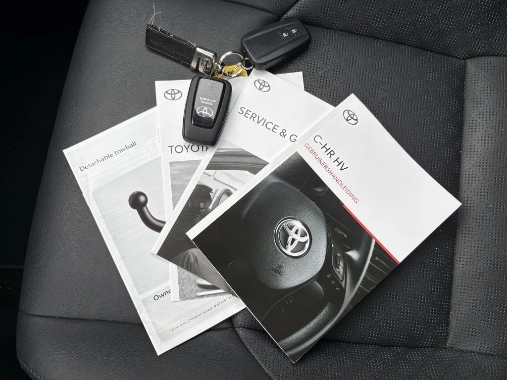 Hoofdafbeelding Toyota C-HR