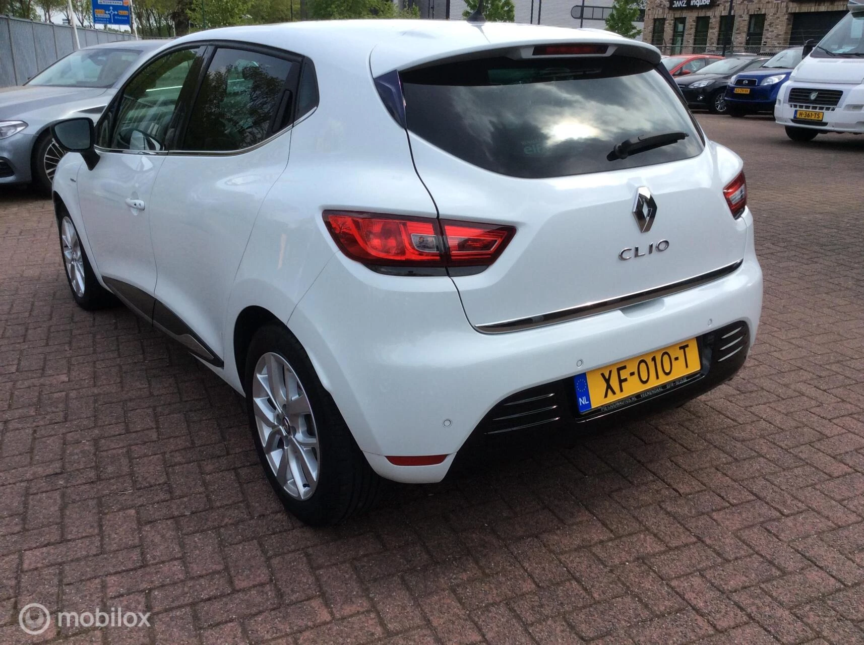 Hoofdafbeelding Renault Clio