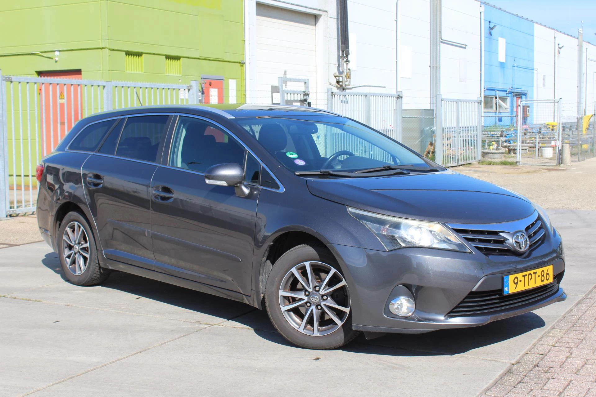 Hoofdafbeelding Toyota Avensis