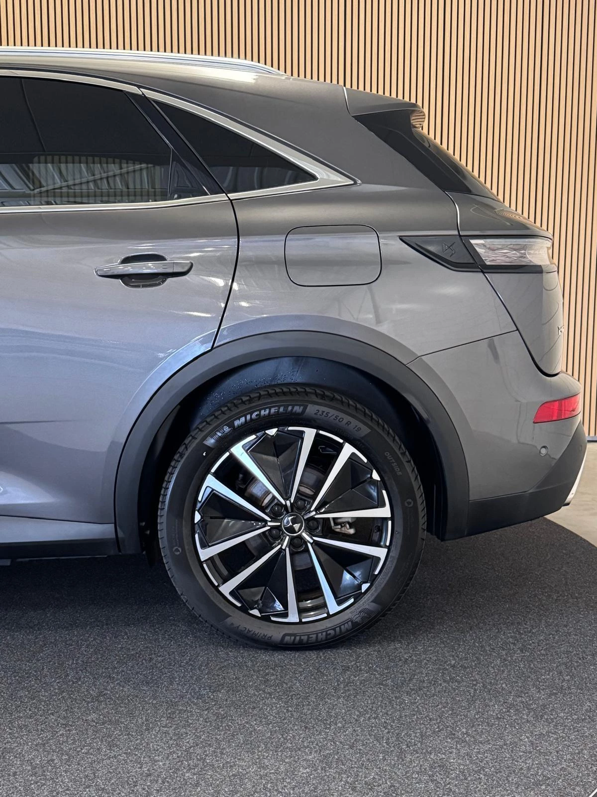 Hoofdafbeelding DS DS 7