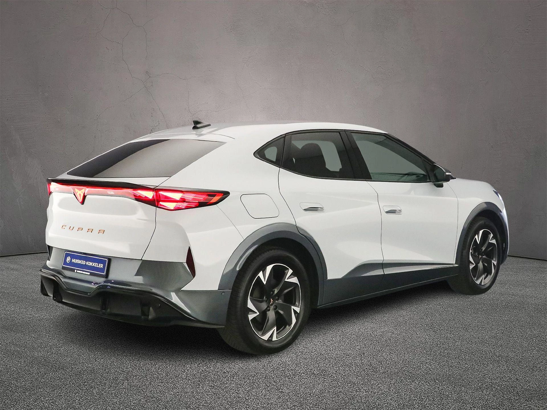 Hoofdafbeelding CUPRA Tavascan