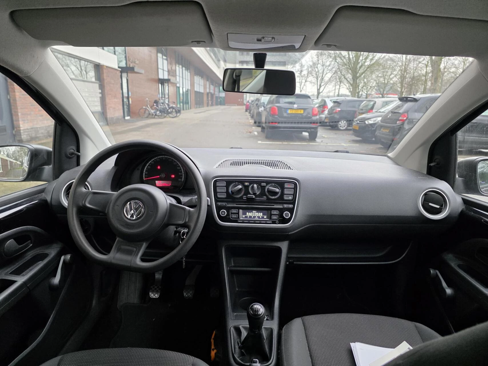 Hoofdafbeelding Volkswagen up!