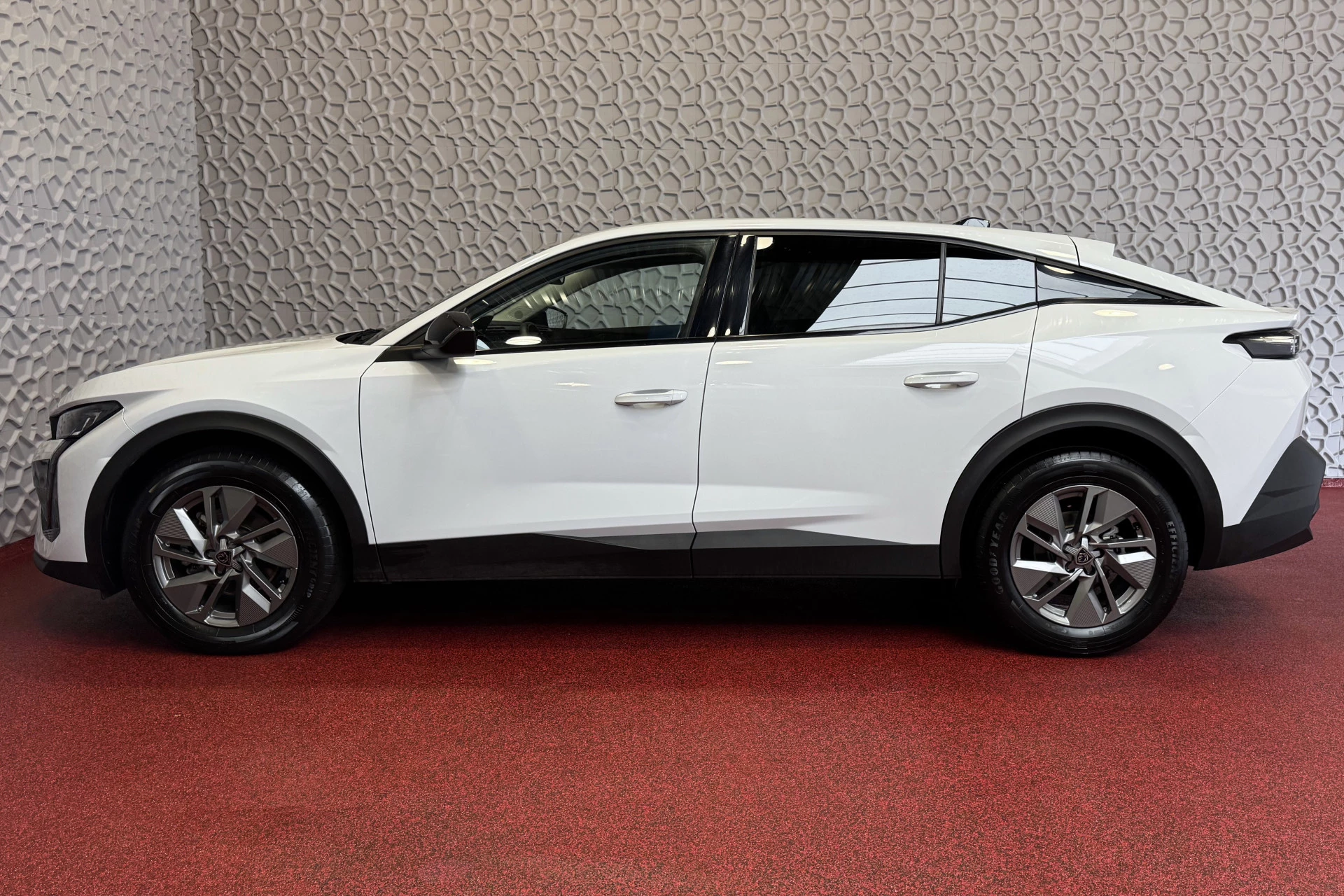 Hoofdafbeelding Peugeot 408