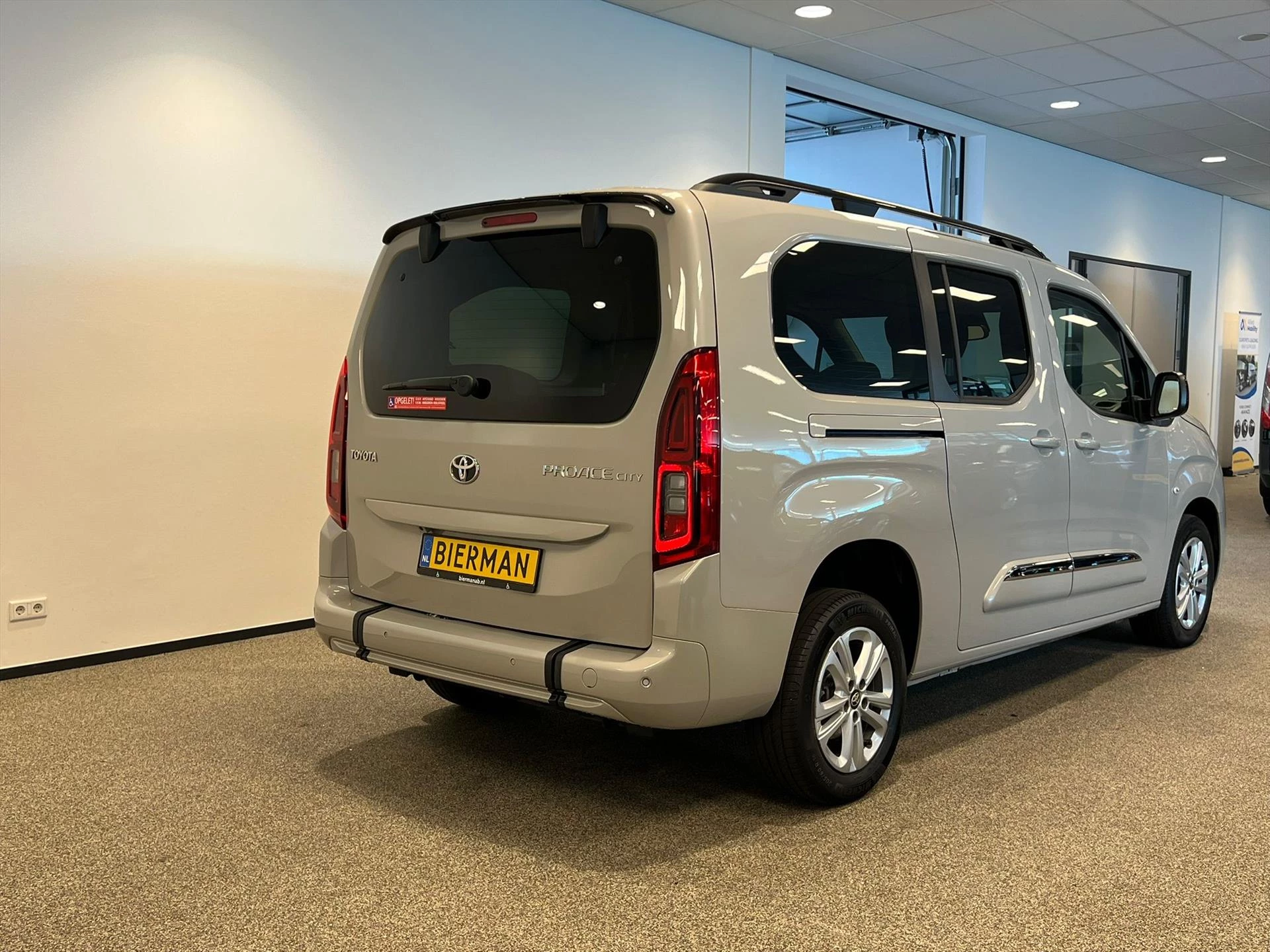 Hoofdafbeelding Toyota ProAce