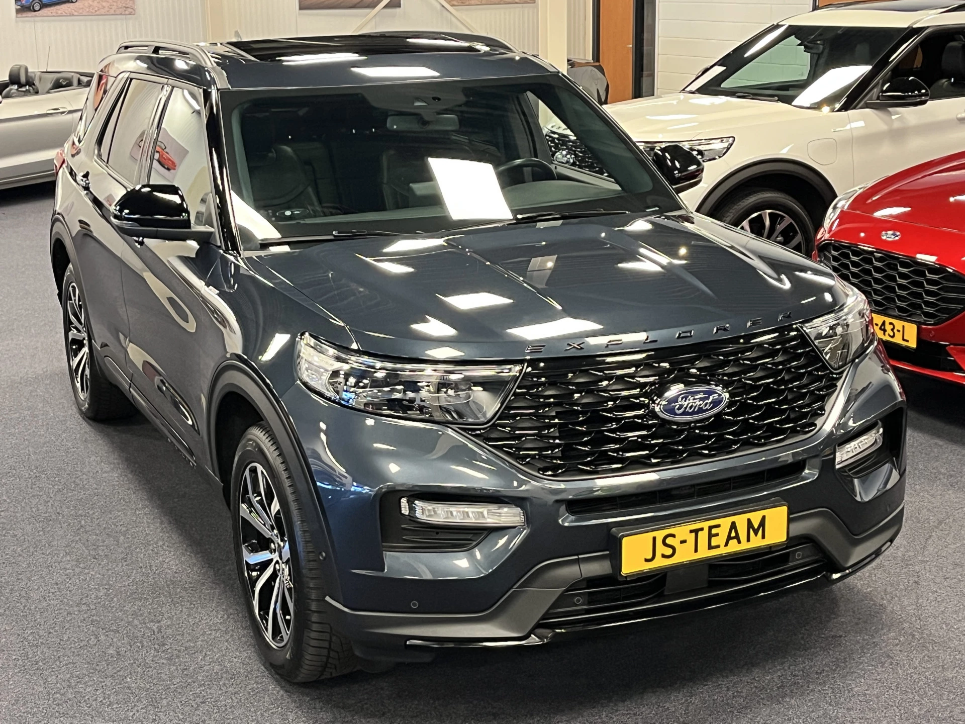 Hoofdafbeelding Ford Explorer