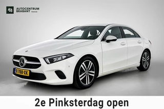 Mercedes-Benz A-klasse 180 Business Solution Luxury (SFEERVERLICHTING, CAMERA, STOELVERWARMING, 1e EIGENAAR, GOED ONDERHOUDEN)