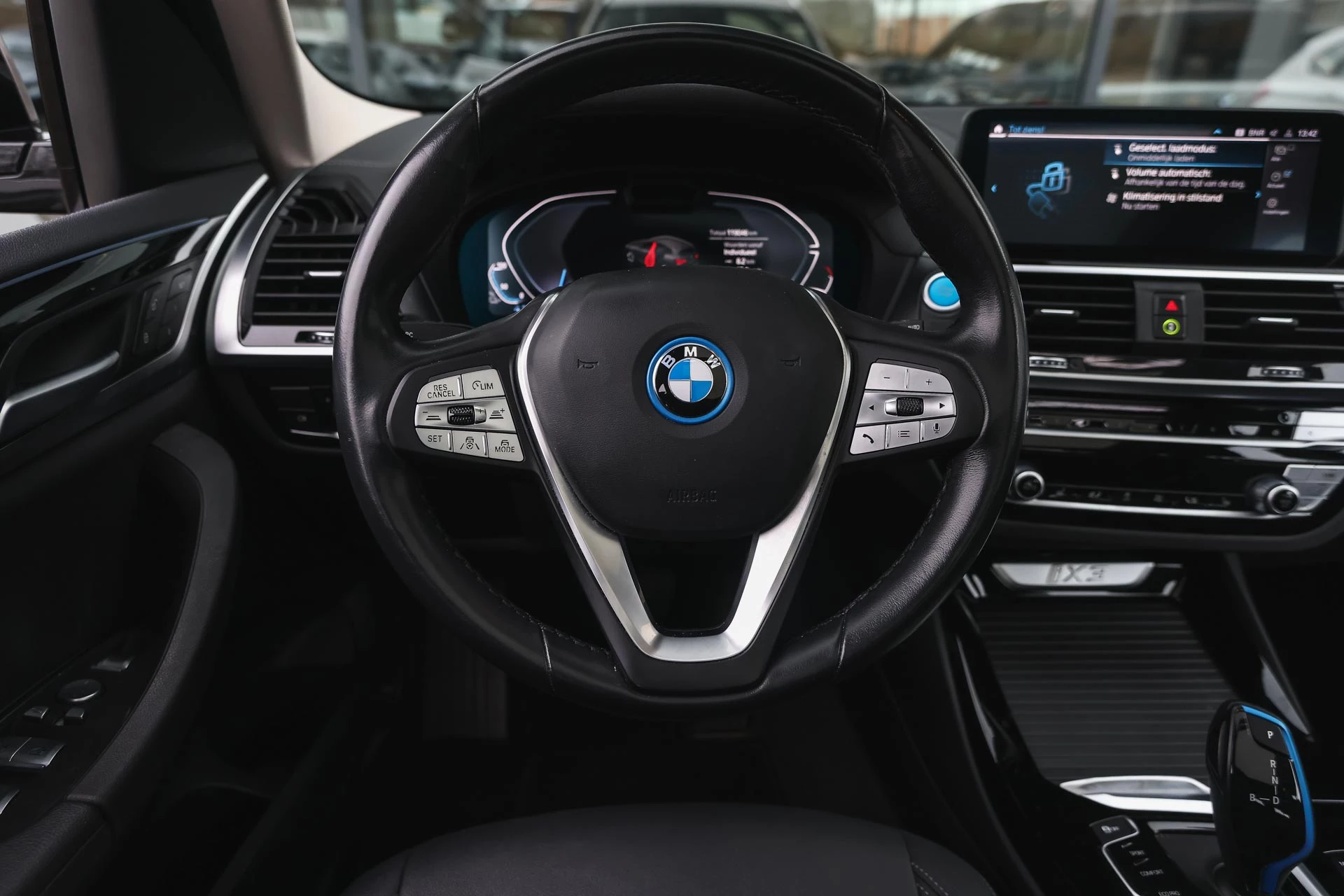 Hoofdafbeelding BMW iX3