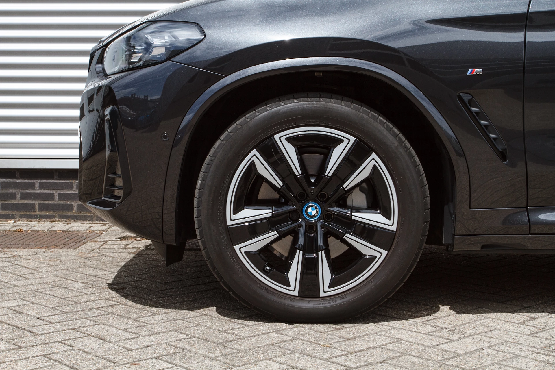 Hoofdafbeelding BMW iX3