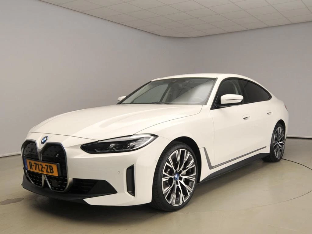 Hoofdafbeelding BMW i4