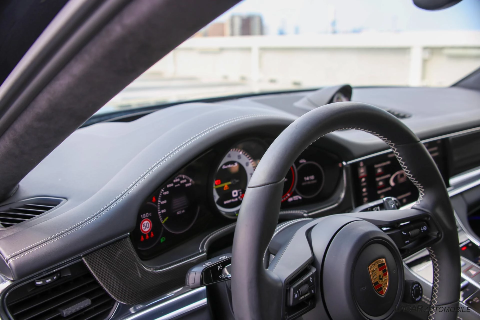 Hoofdafbeelding Porsche Panamera