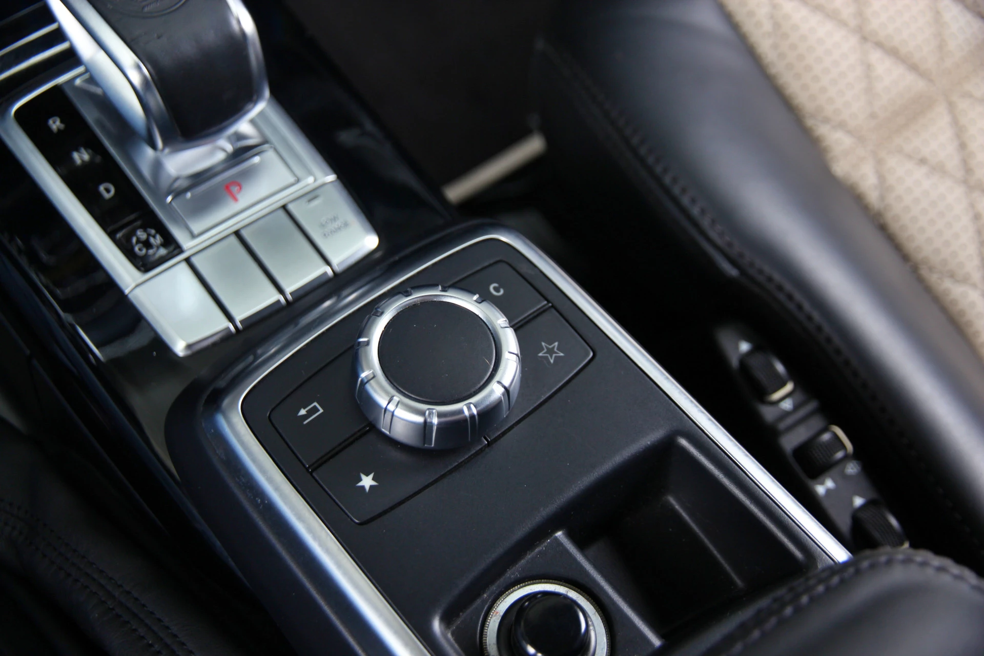 Hoofdafbeelding Mercedes-Benz G-Klasse