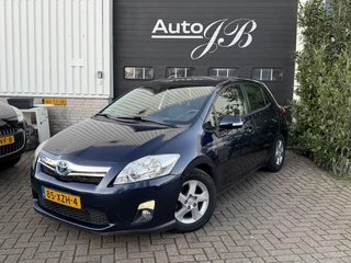 Hoofdafbeelding Toyota Auris Toyota Auris 1.8 FULL HYBRID | NAVIGATIE | CAMERA | 1e EIG!!