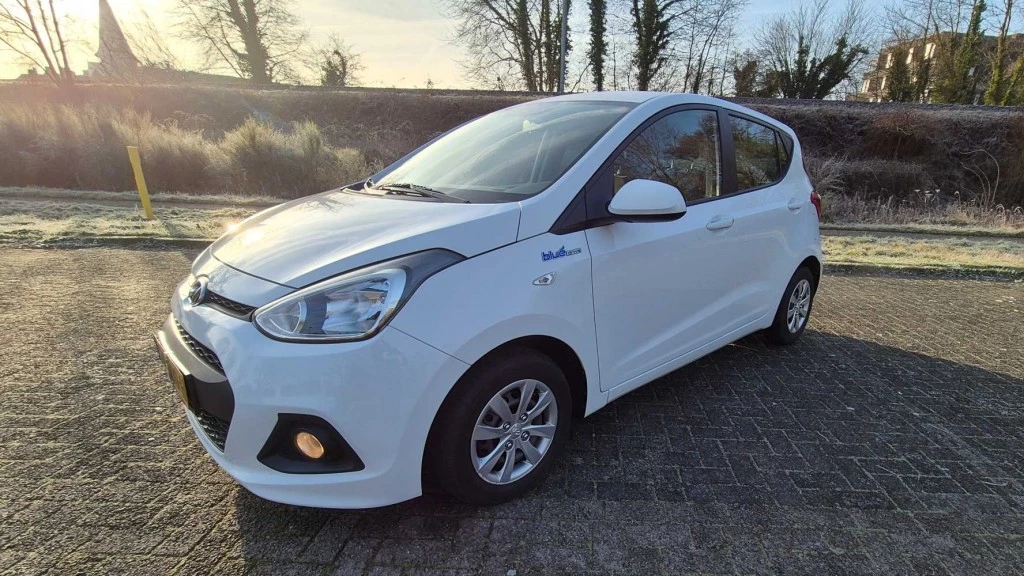 Hoofdafbeelding Hyundai i10