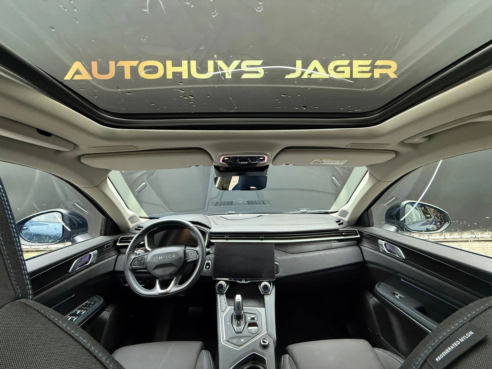 Hoofdafbeelding Lynk & Co 01