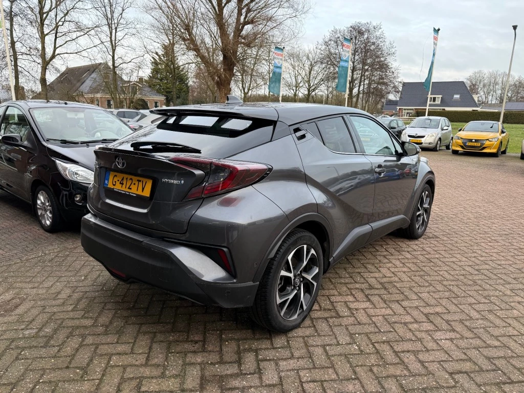 Hoofdafbeelding Toyota C-HR