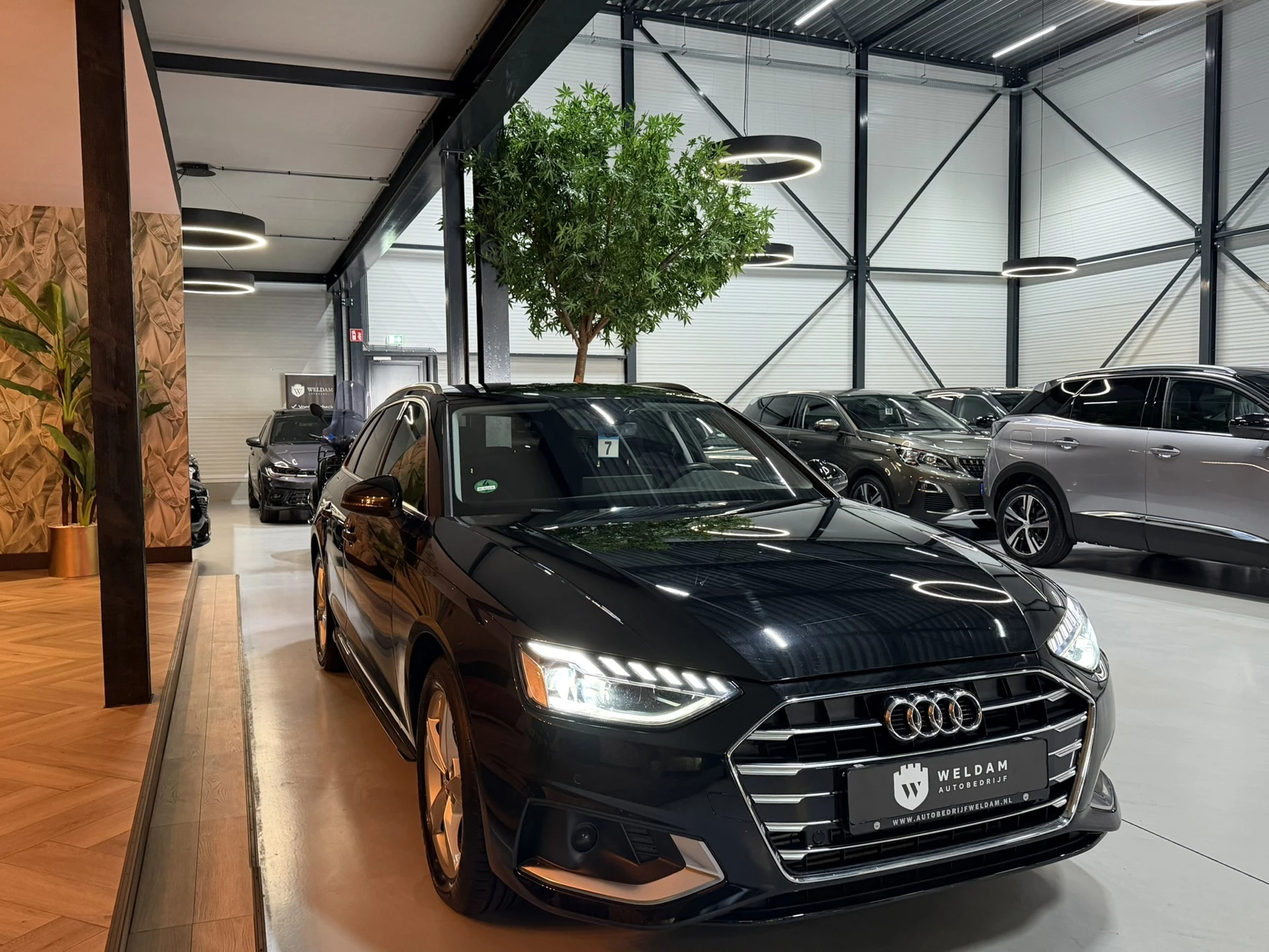 Hoofdafbeelding Audi A4