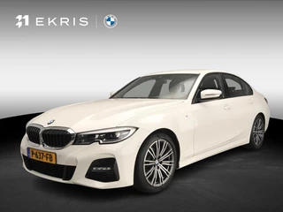 BMW 3 Serie Sedan 318i | M-Sportpakket | LED | Leder | Navigatie | Sportstoelen | Trekhaak | Stoelverwarming | DAB | Hifi speakers | Alu 18 inch