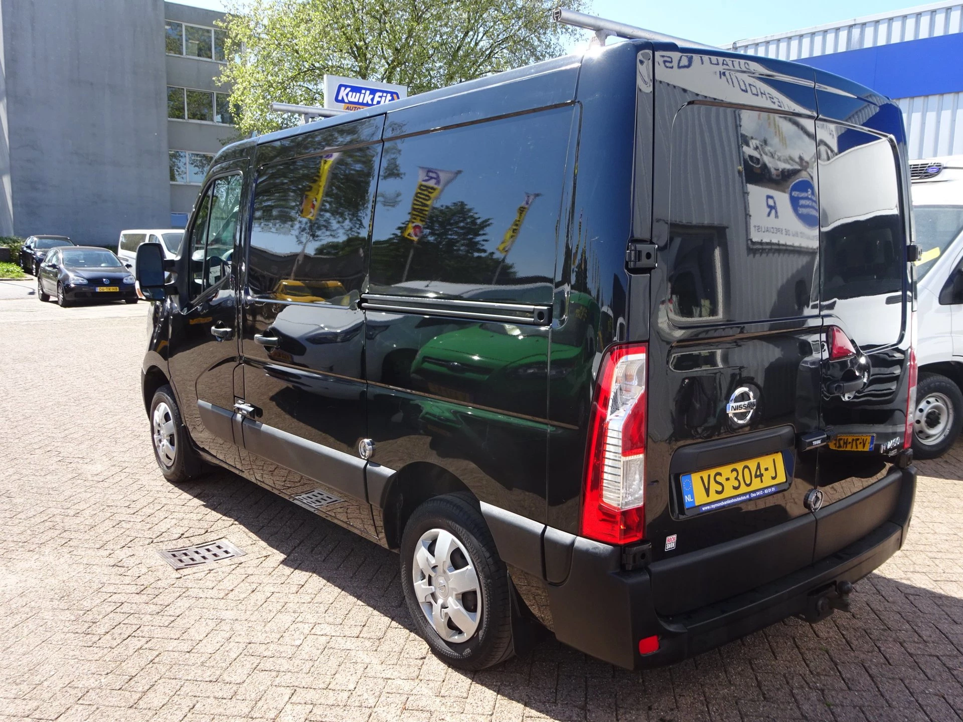 Hoofdafbeelding Nissan NV400