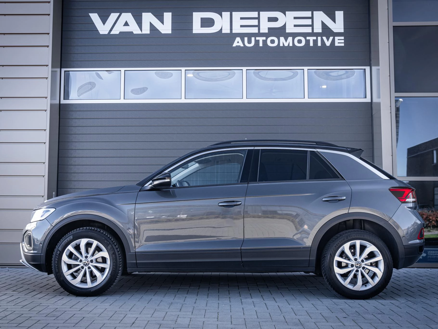 Hoofdafbeelding Volkswagen T-Roc