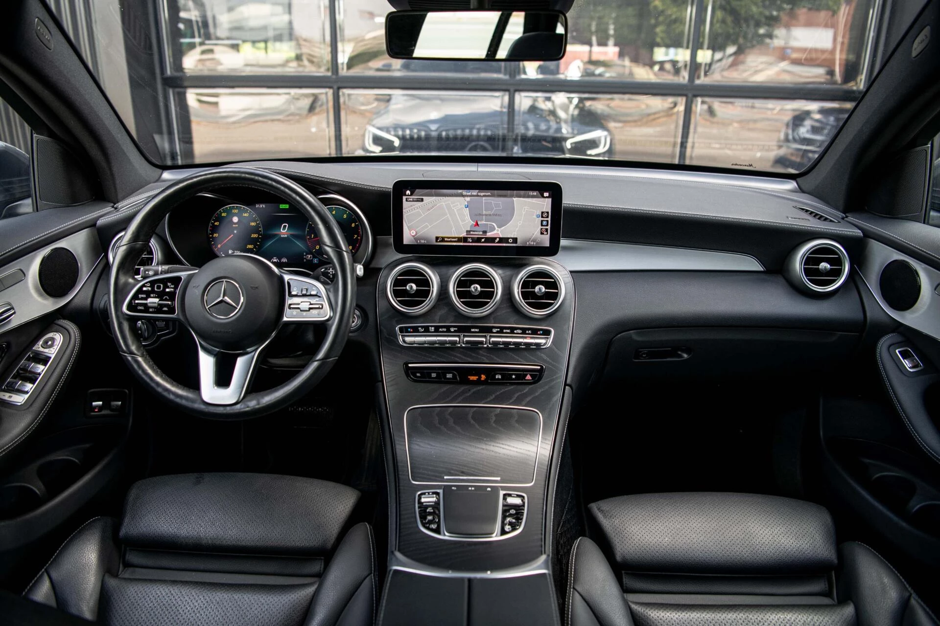 Hoofdafbeelding Mercedes-Benz GLC