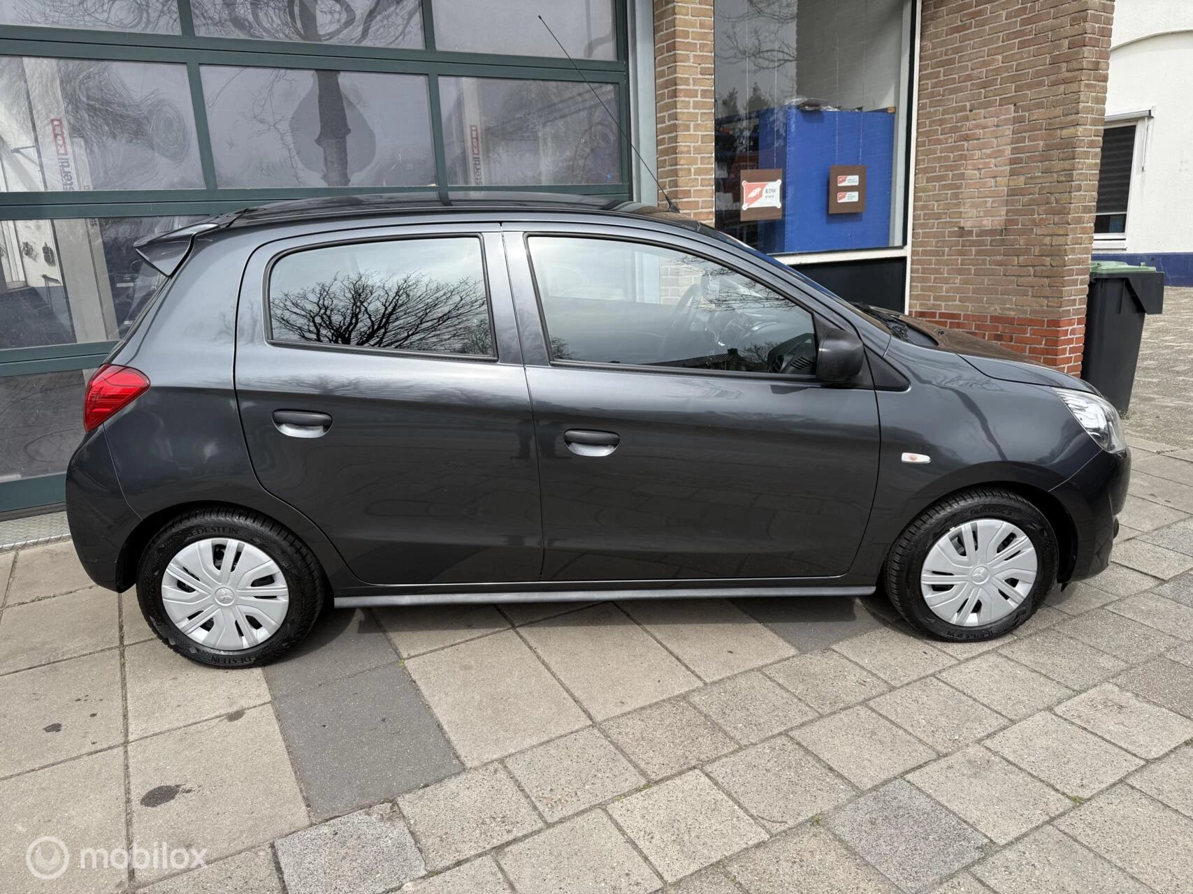 Hoofdafbeelding Mitsubishi Space Star