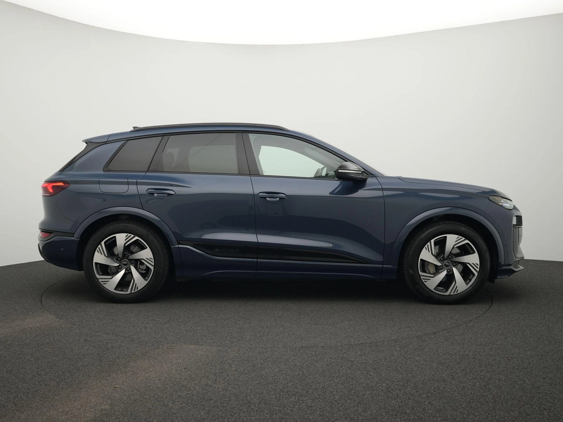 Hoofdafbeelding Audi Q6 e-tron