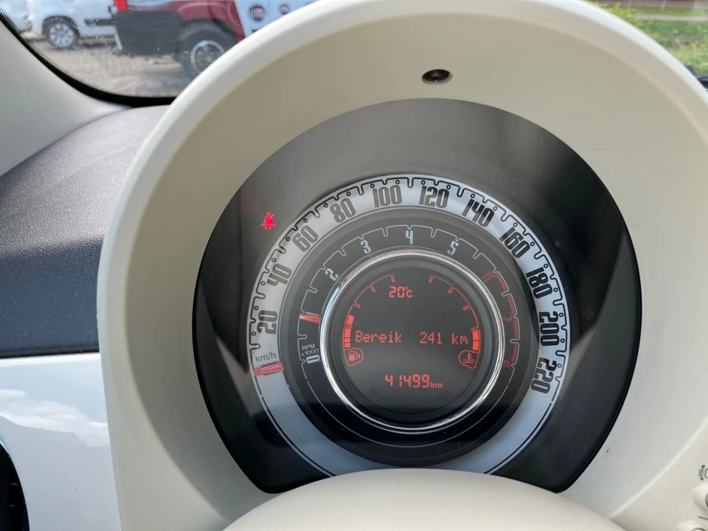 Hoofdafbeelding Fiat 500C