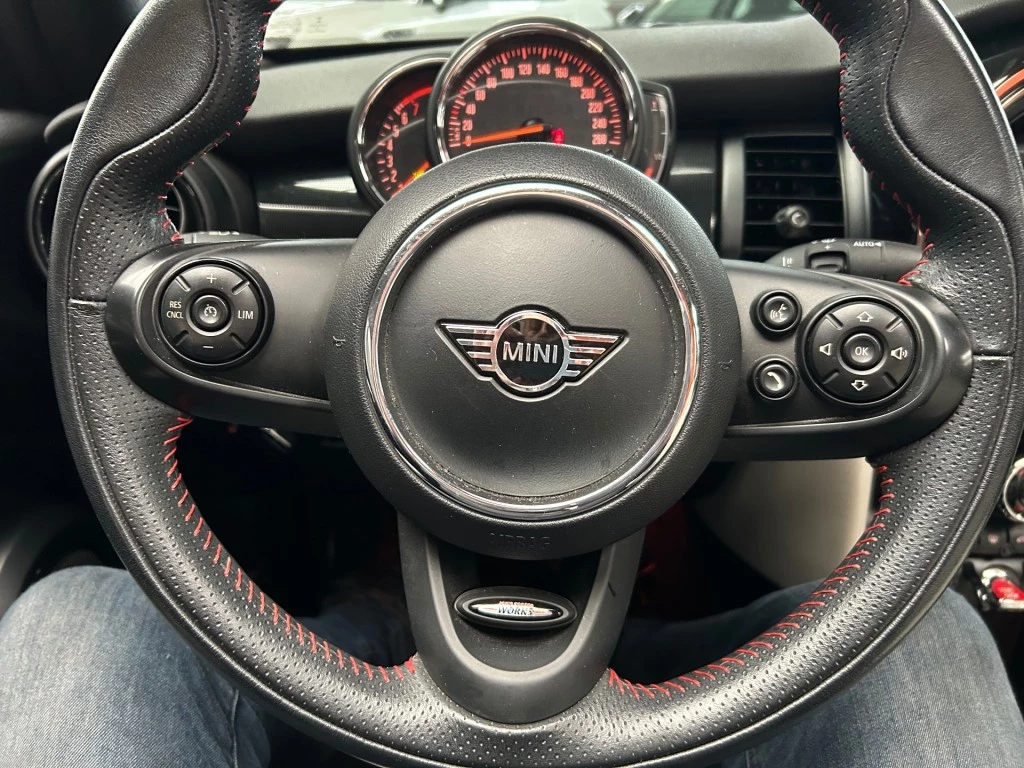 Hoofdafbeelding MINI Cooper Cabrio