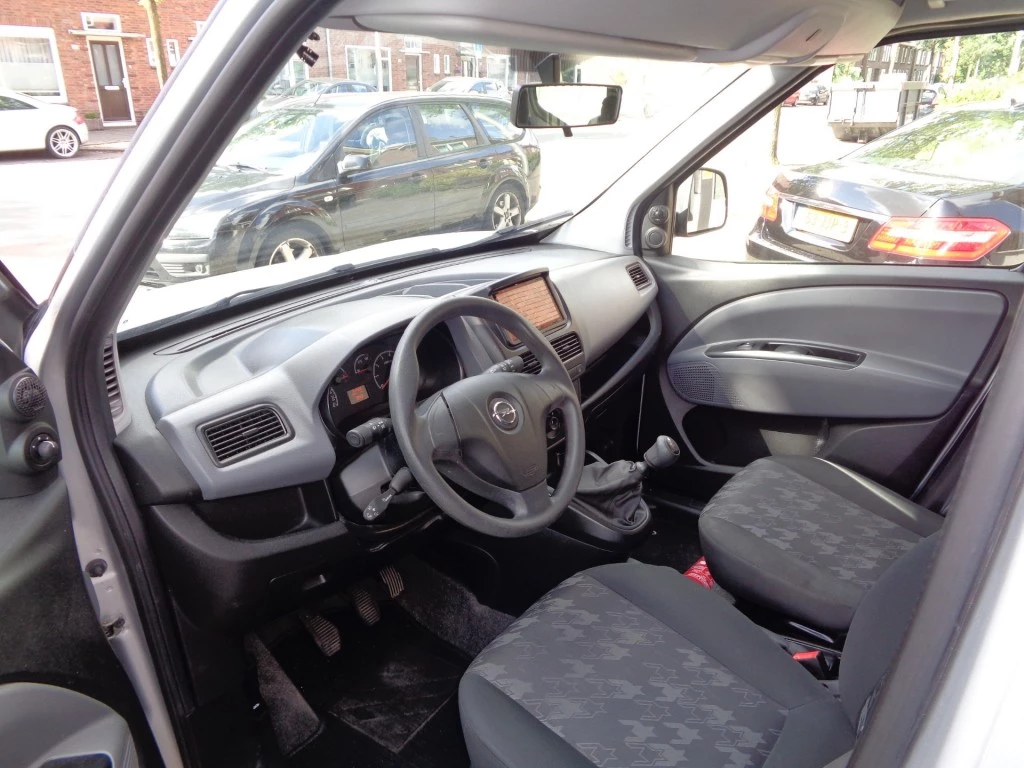 Hoofdafbeelding Opel Combo