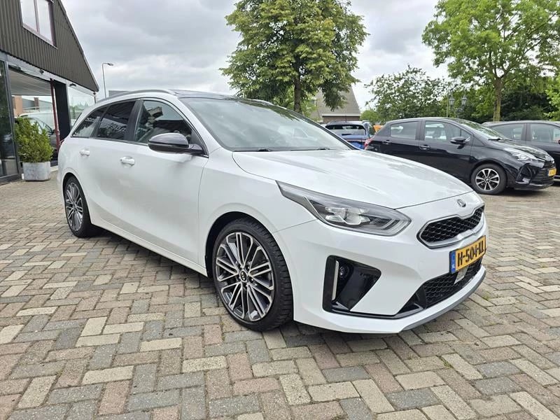 Hoofdafbeelding Kia Ceed Sportswagon