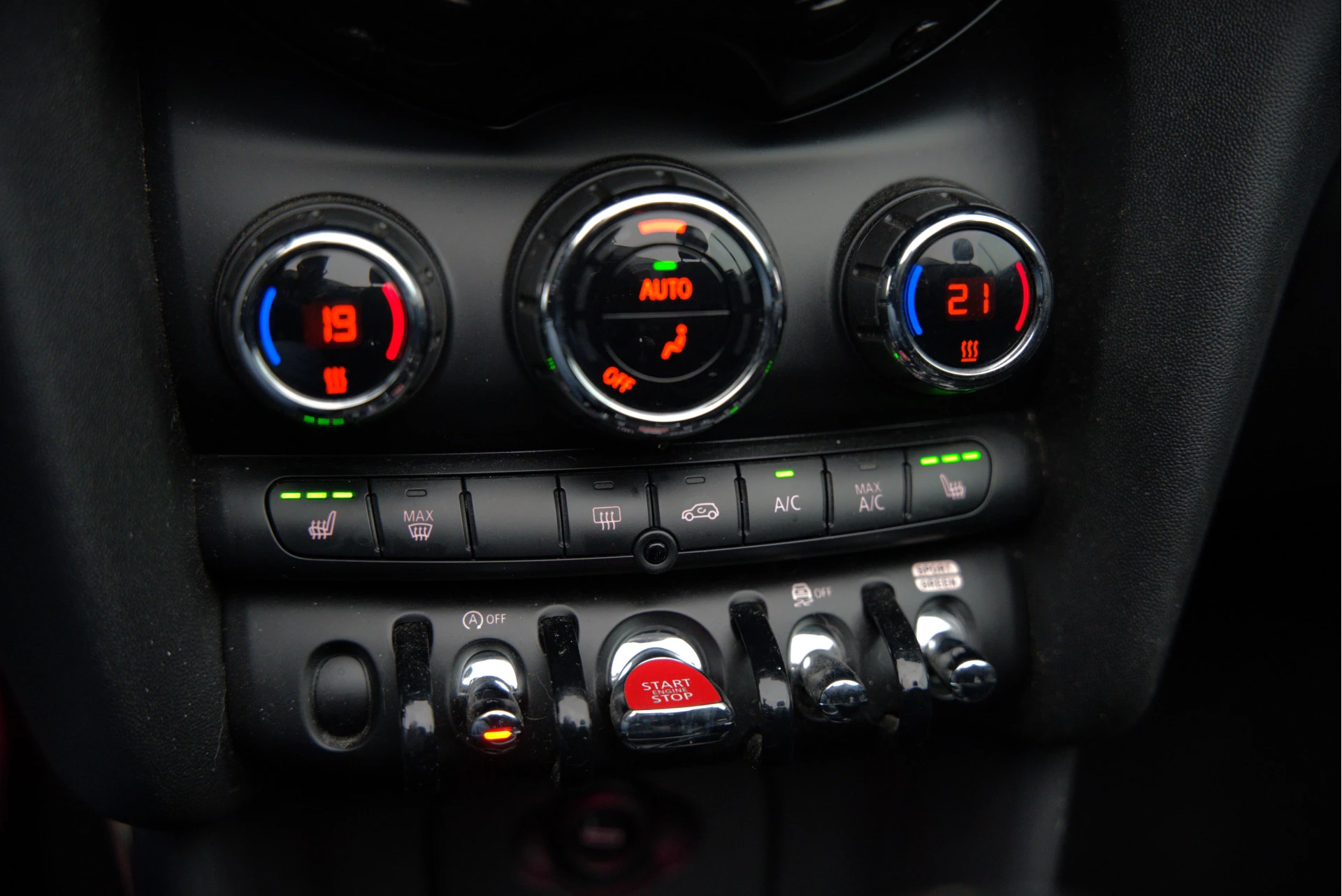 Hoofdafbeelding MINI Cooper Cabrio