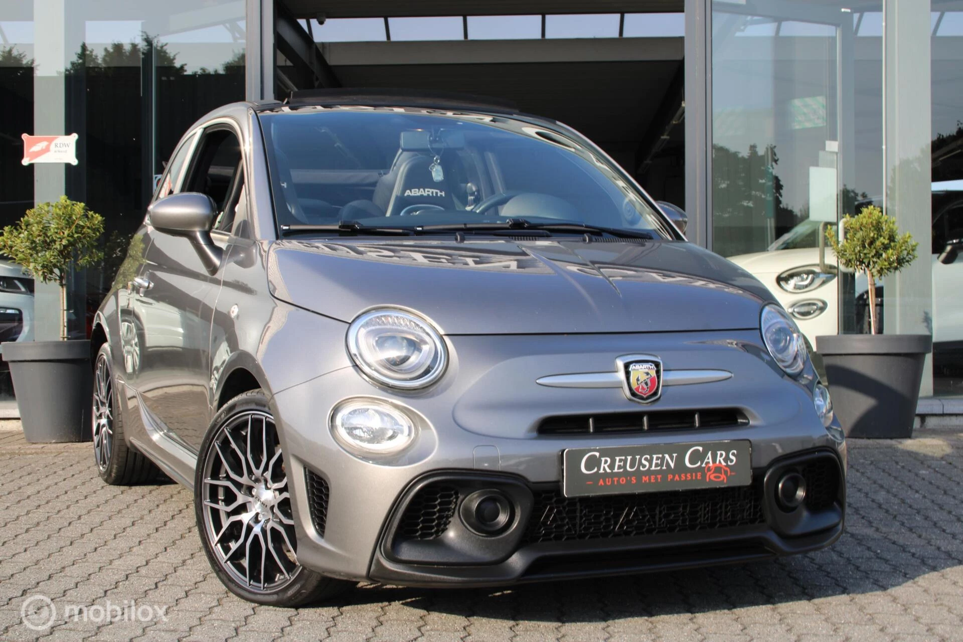 Hoofdafbeelding Fiat 500C