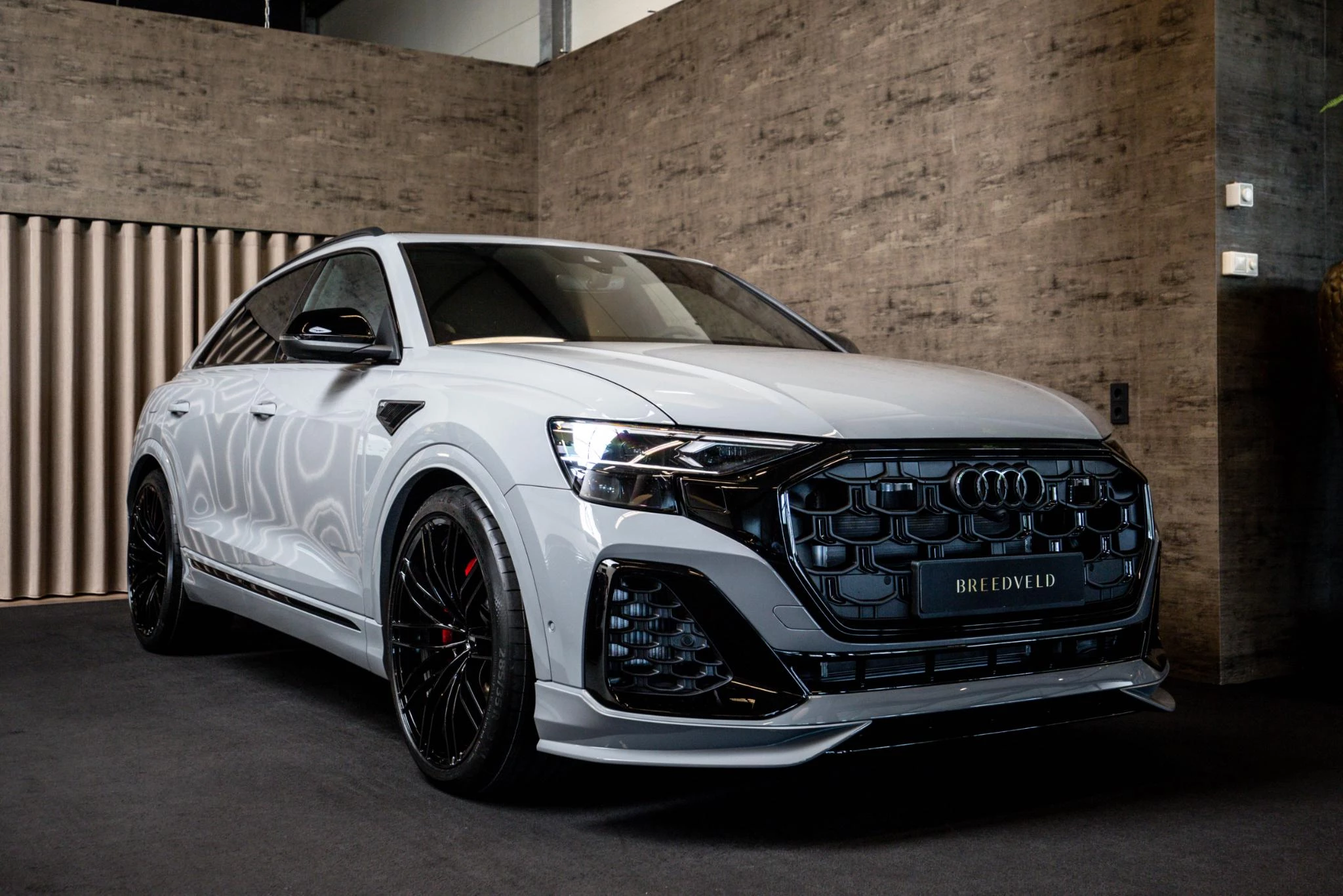 Hoofdafbeelding Audi Q8
