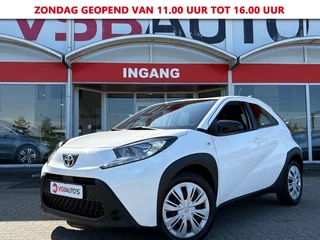 Hoofdafbeelding Toyota Aygo Toyota Aygo X 1.0 VVT-i CVT AUT. DYNAMIC LED CARPLAY NAVI CAMERA AIRCO