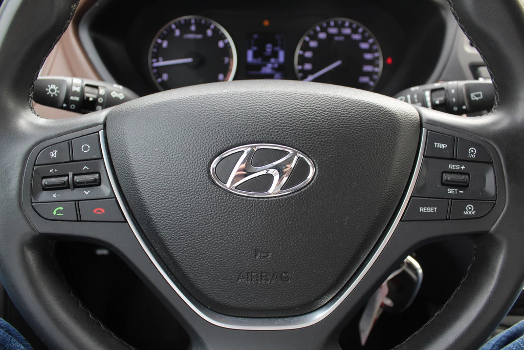 Hoofdafbeelding Hyundai i20