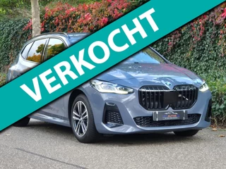Hoofdafbeelding BMW 2 Serie BMW 2-serie Active Tourer M Sport CarPlay Trekhaak ACC Line Assist CarPlay Cam H&K Sparkling copper grey Fabriek garantie 26