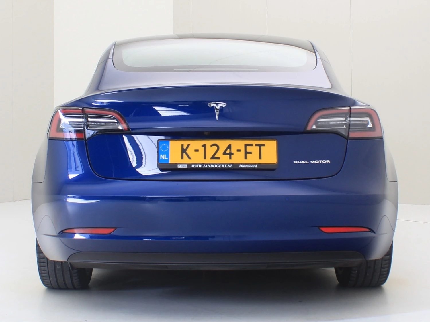 Hoofdafbeelding Tesla Model 3