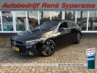 Hoofdafbeelding Mercedes-Benz A-Klasse Mercedes-Benz A-Klasse 180 Business Line | Automaat | Pano | Parkeer Camera | Stoelverwarming