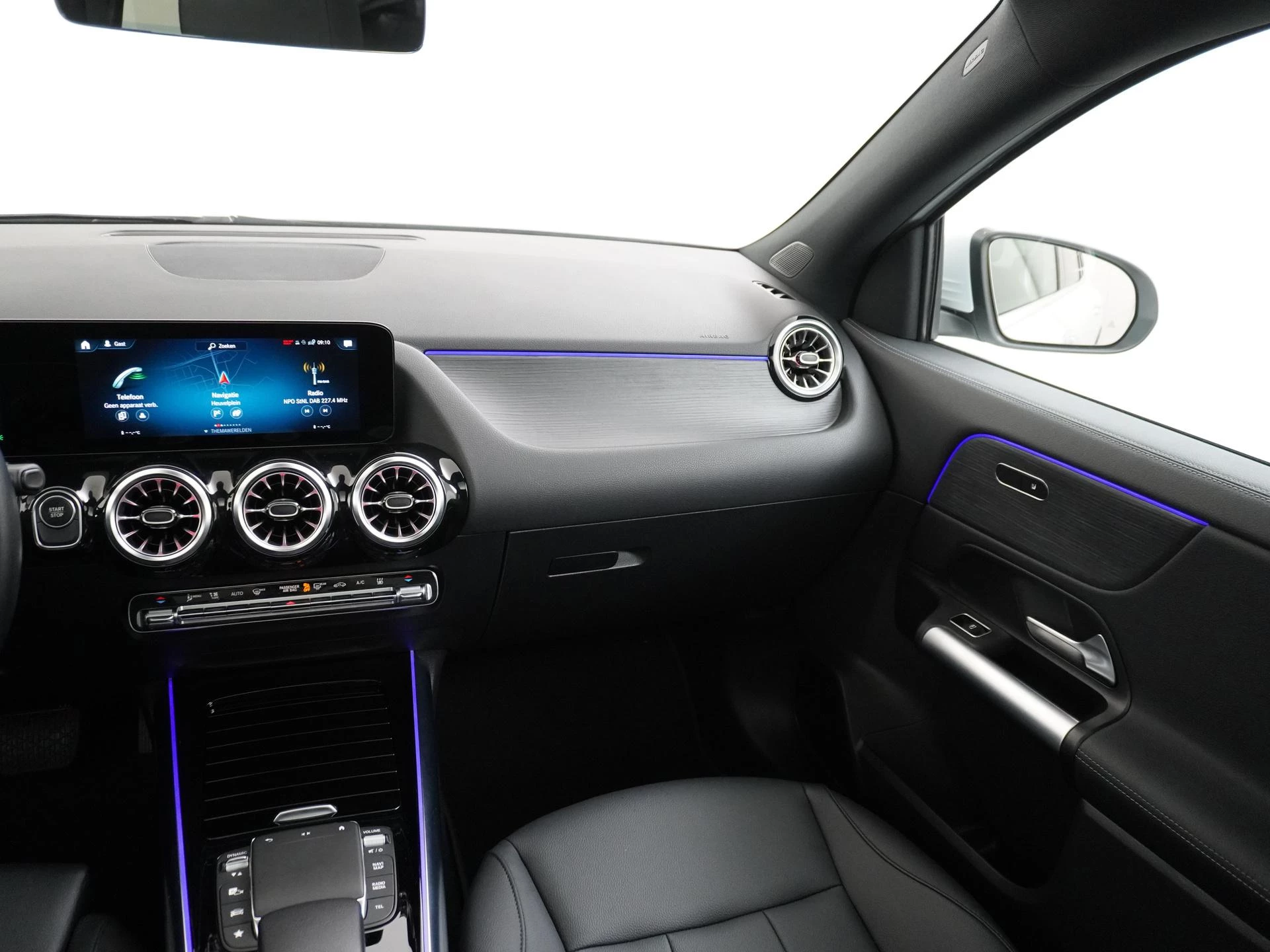 Hoofdafbeelding Mercedes-Benz EQA