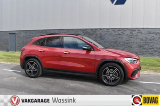 Mercedes-Benz GLA 200 Business Solution AMG Trekhaak el-achterklep Amg-pakket Pano dak