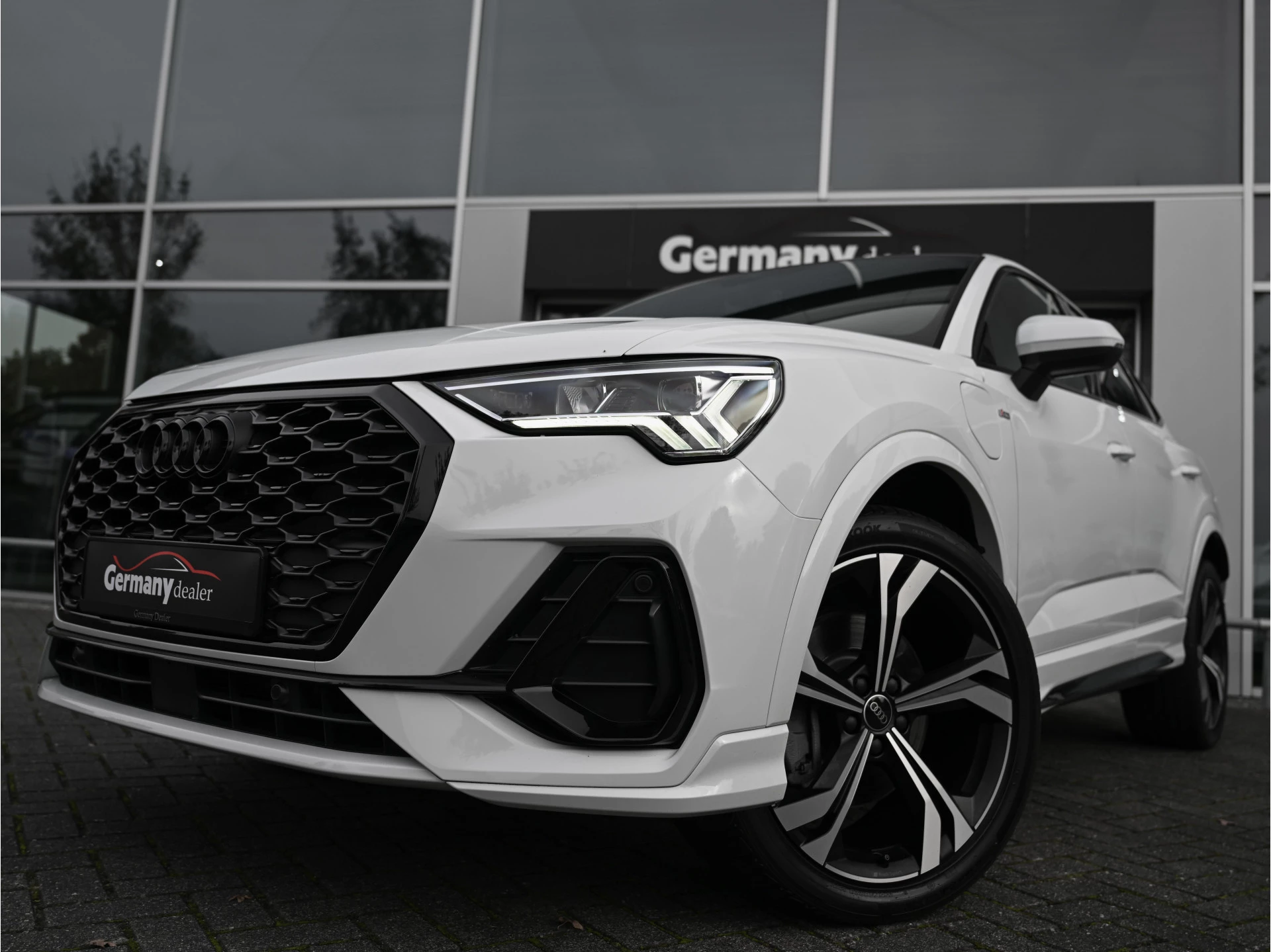 Hoofdafbeelding Audi Q3